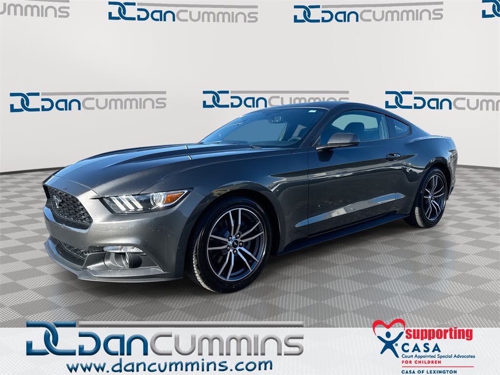 2017 Ford Mustang EcoBoost Coupe RWD