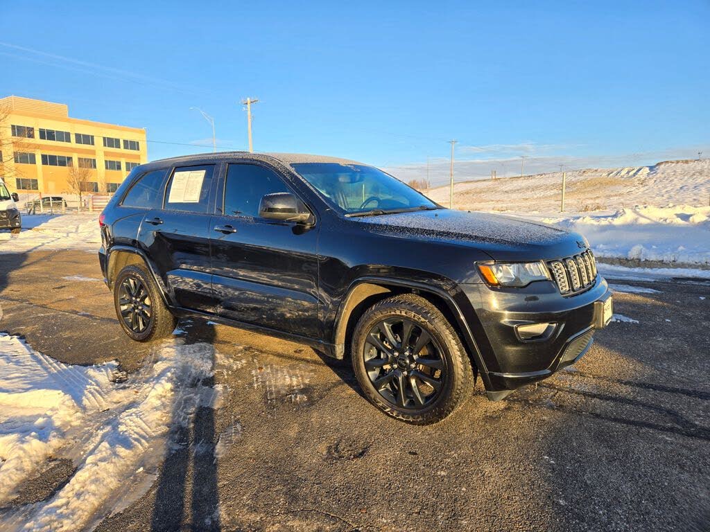 2019 Jeep Grand Cherokee Altitude 4WD