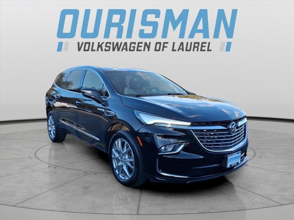 2022 Buick Enclave Essence AWD