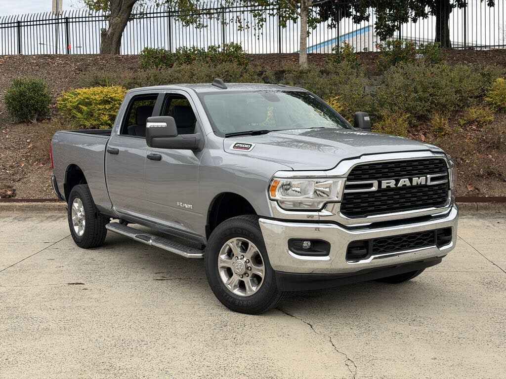 2024 RAM 2500 Big Horn Crew Cab 4WD