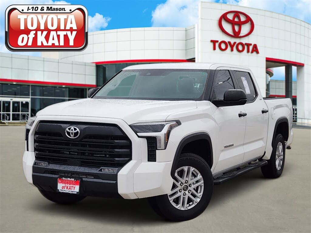 2024 Toyota Tundra SR5 CrewMax Cab 4WD