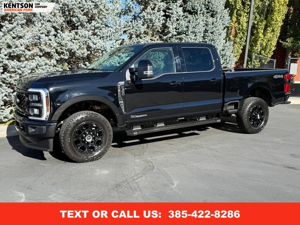 2025 Ford F-350 Super Duty Lariat Crew Cab 4WD