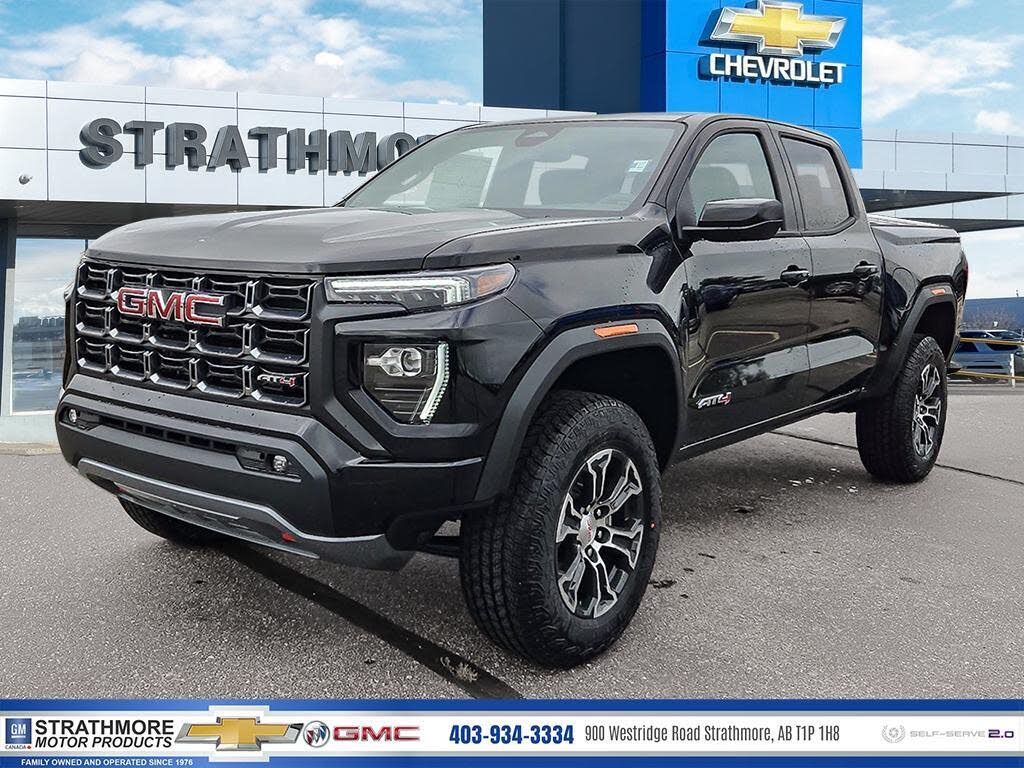 2025 GMC Canyon AT4 Crew Cab 4WD