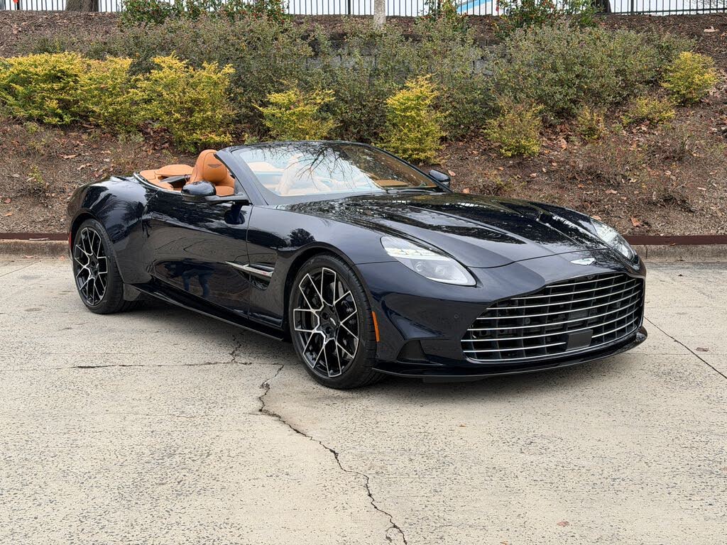 2026 Aston Martin Vanquish Volante RWD