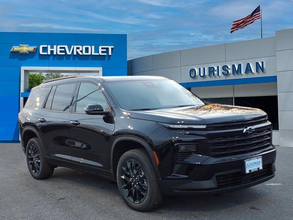 2026 Chevrolet Traverse LT FWD