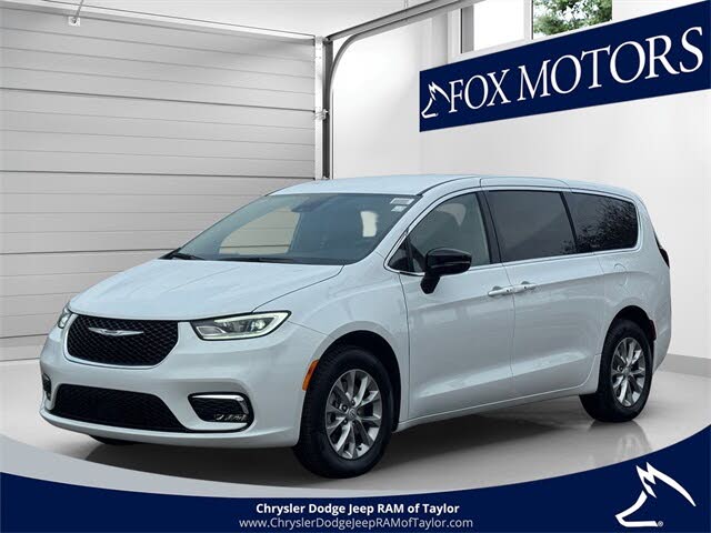 2026 Chrysler Pacifica Select AWD