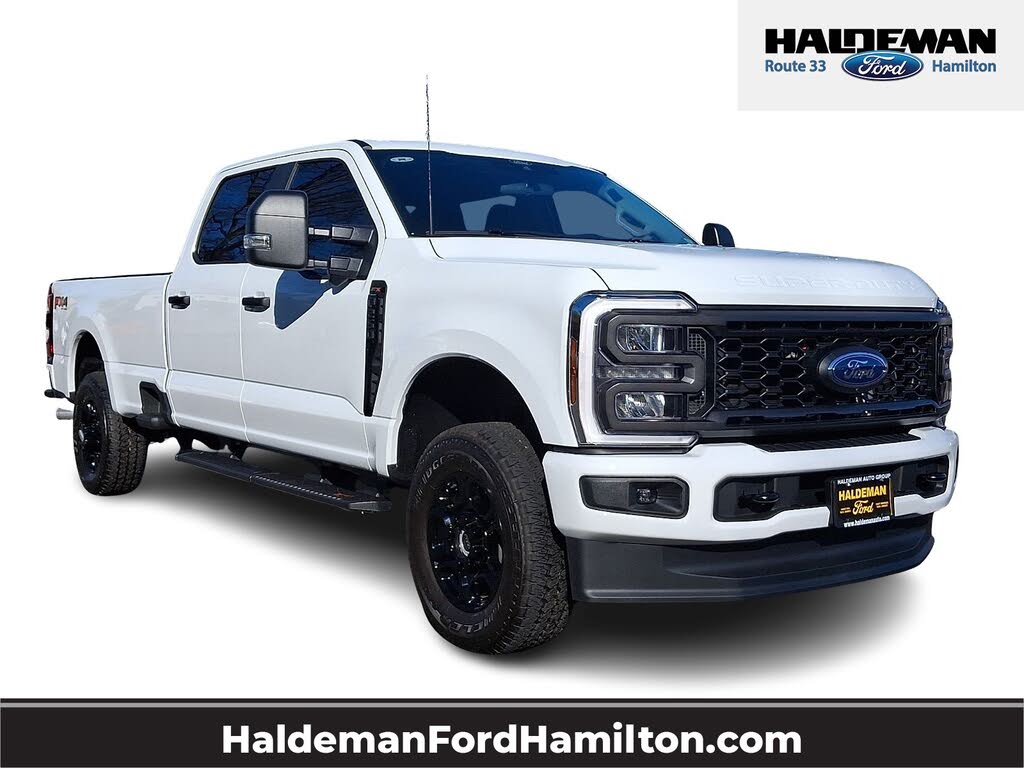 2026 Ford F-250 Super Duty XL Crew Cab 4WD
