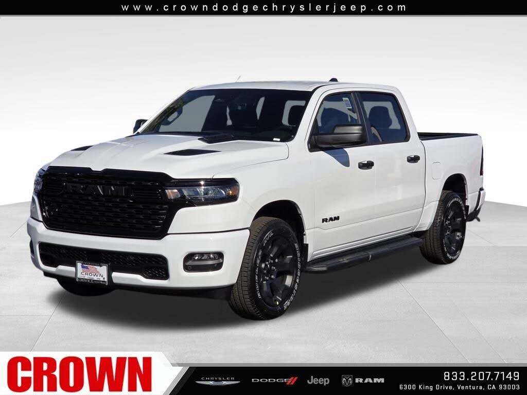2026 RAM 1500 Express Crew Cab 4WD