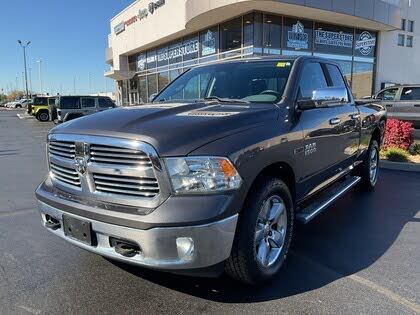 2014 RAM 1500 SLT Quad Cab 4WD
