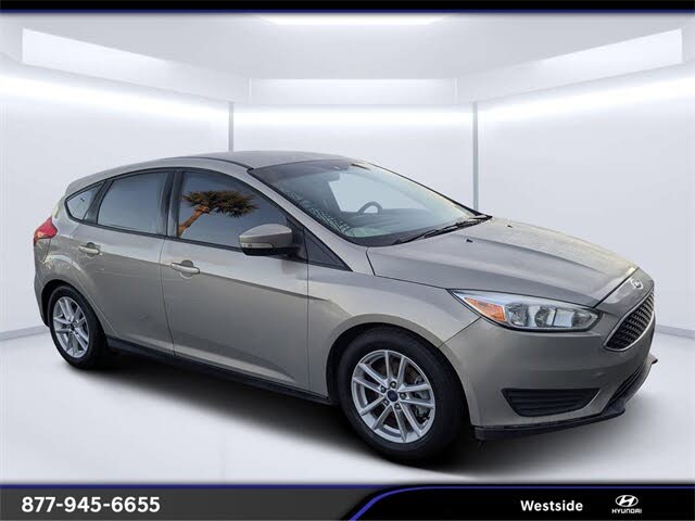 2016 Ford Focus SE Hatchback
