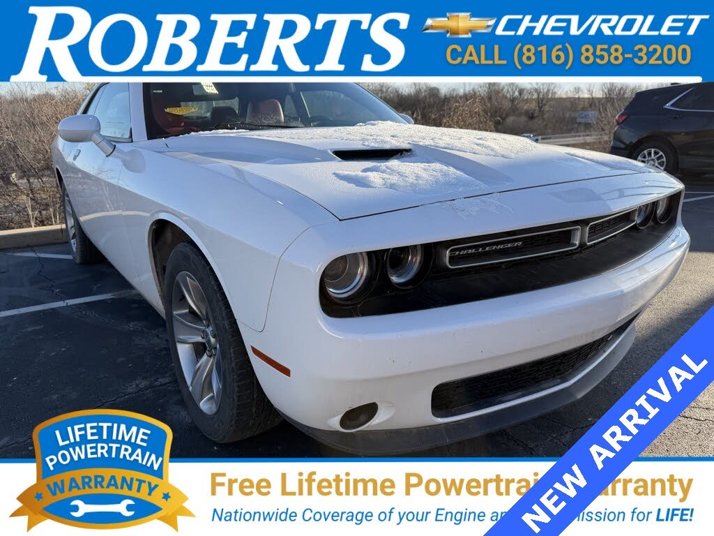 2019 Dodge Challenger SXT RWD