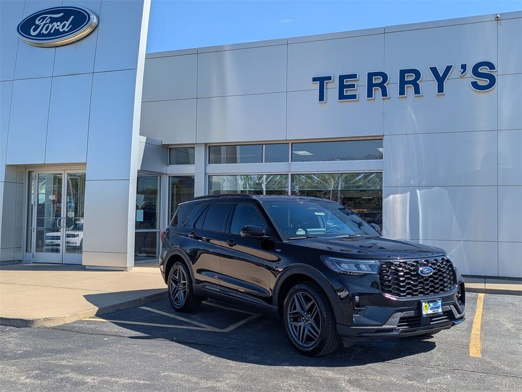 2025 Ford Explorer ST-Line AWD