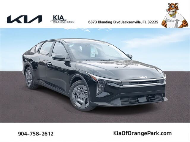 2025 Kia K4 LX FWD