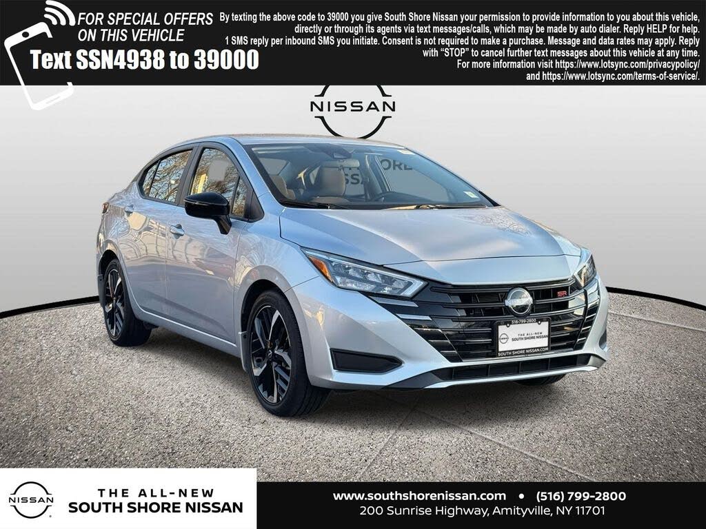 2025 Nissan Versa SR FWD