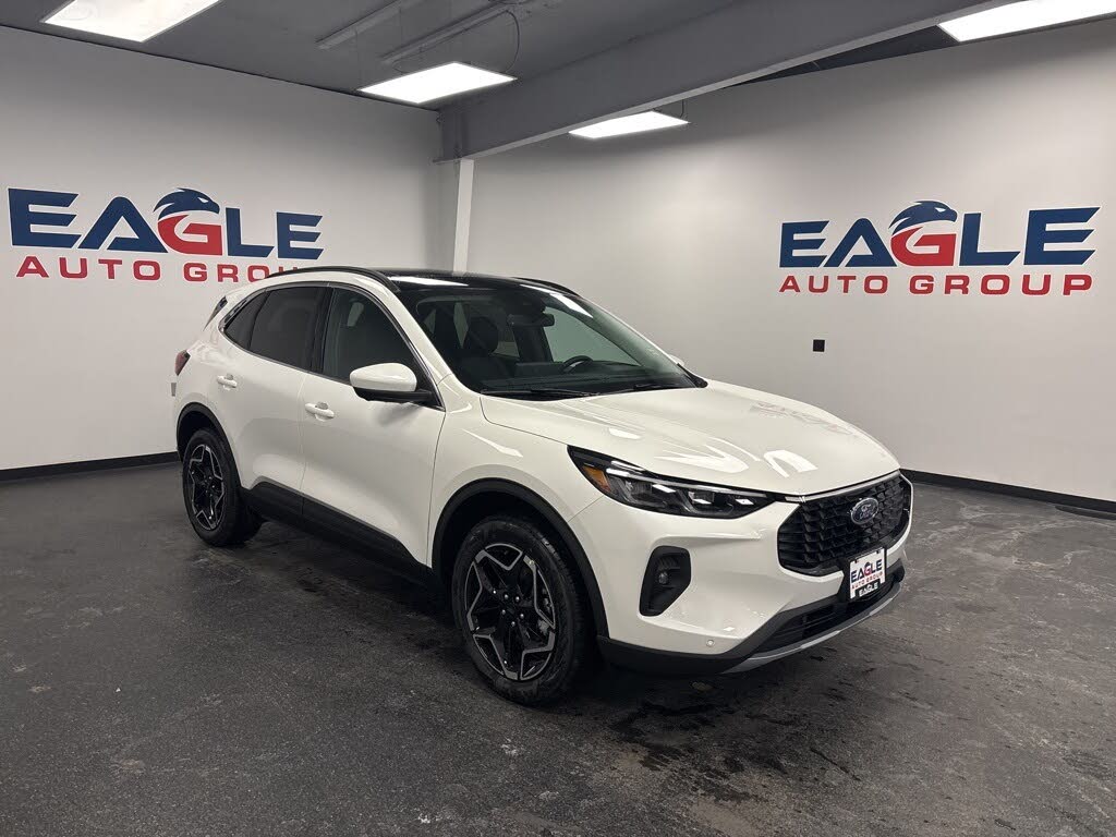 2026 Ford Escape Platinum AWD