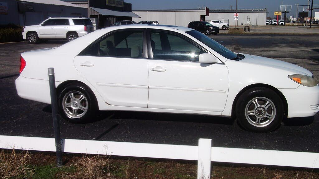 2002 Toyota Camry LE