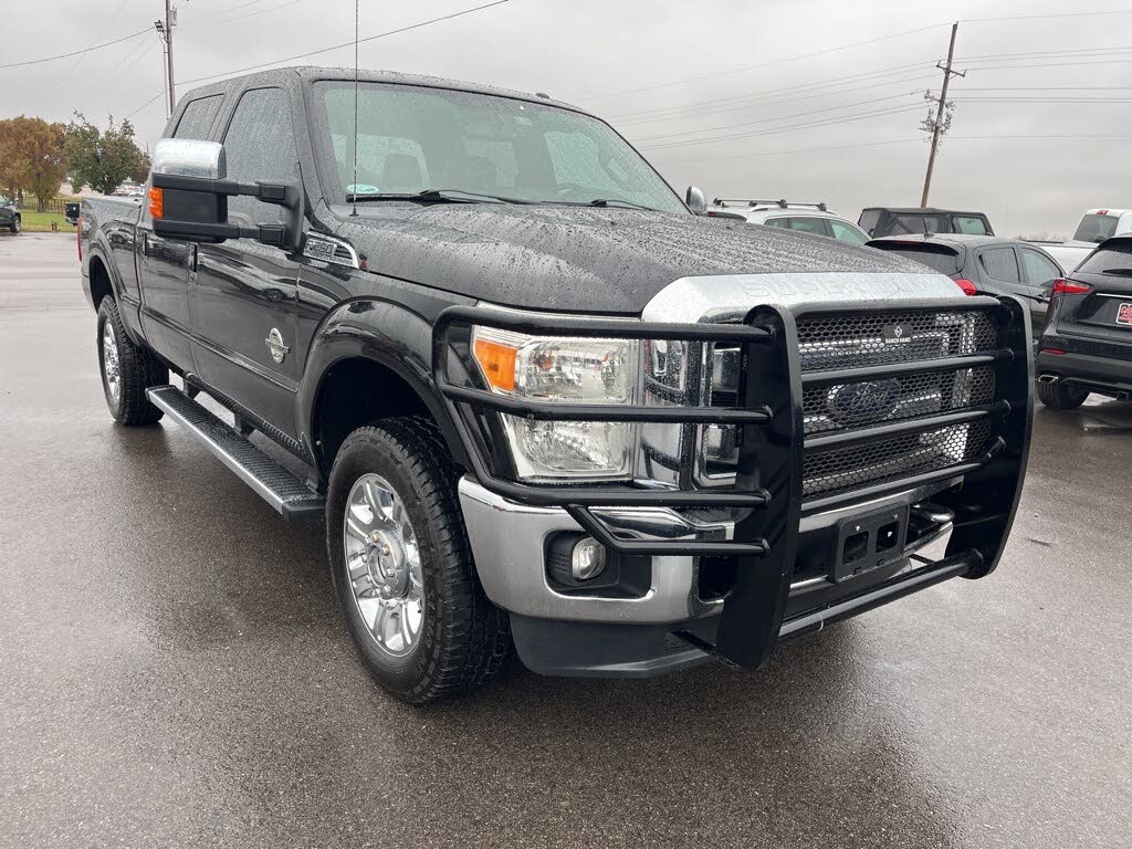 2013 Ford F-250 Super Duty Lariat Crew Cab 4WD