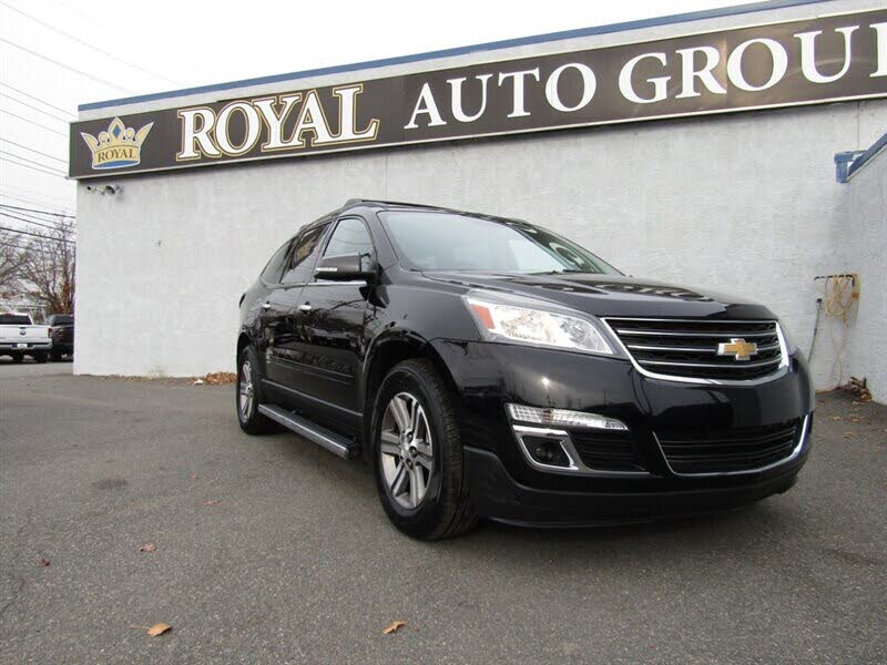 2016 Chevrolet Traverse 2LT AWD