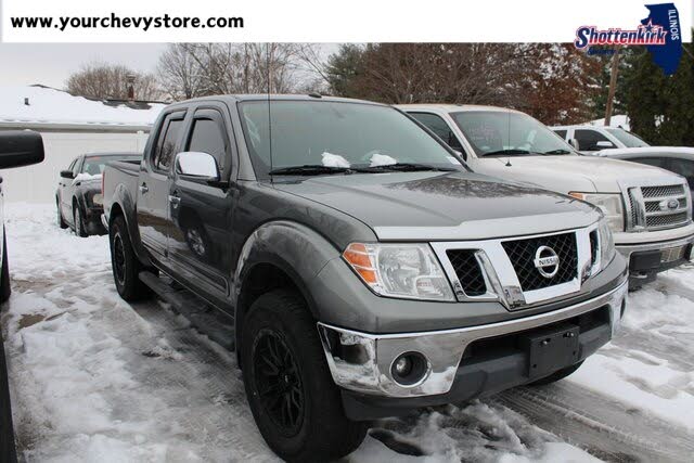 2019 Nissan Frontier SL Crew Cab 4WD
