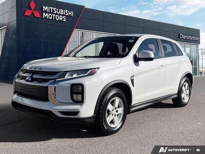 2020 Mitsubishi RVR SE FWD