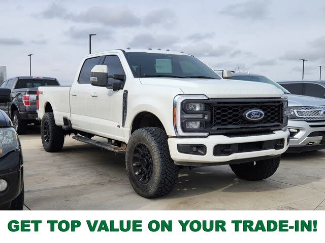 2023 Ford F-250 Super Duty Lariat Crew Cab 4WD