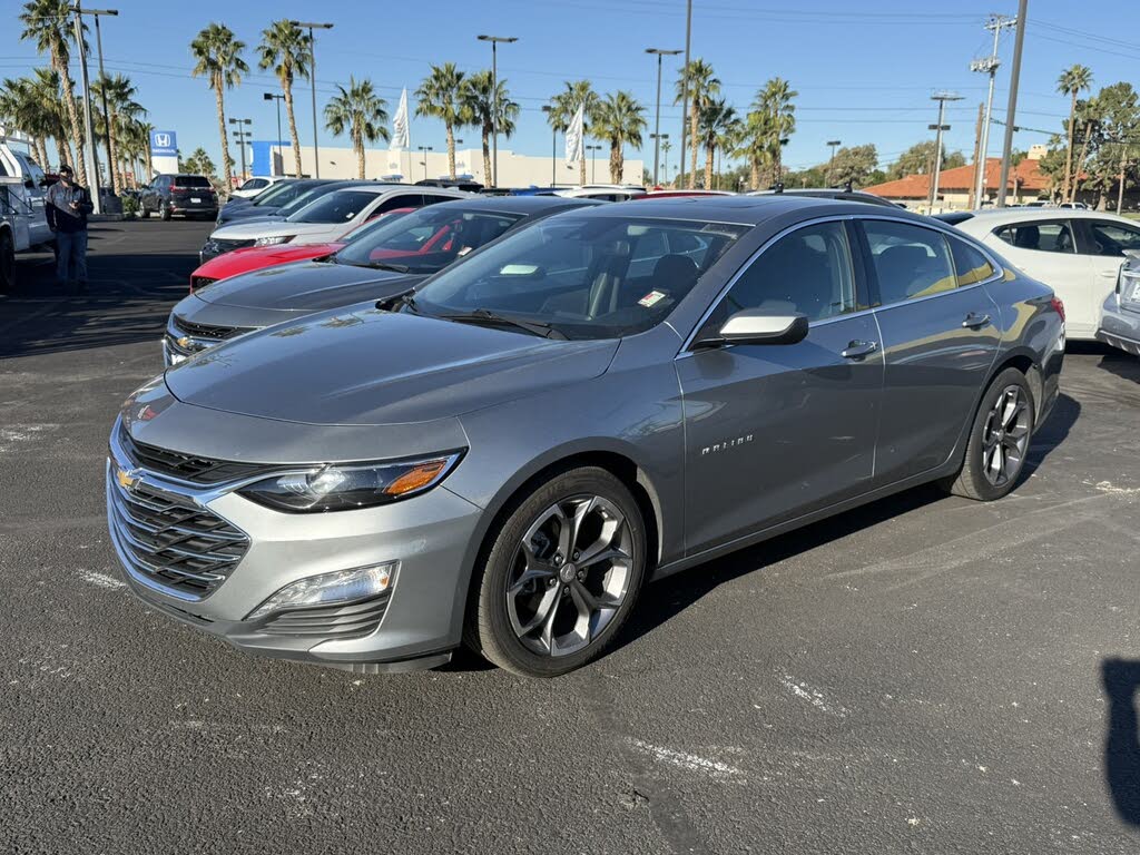 2024 Chevrolet Malibu LT with 1LT FWD