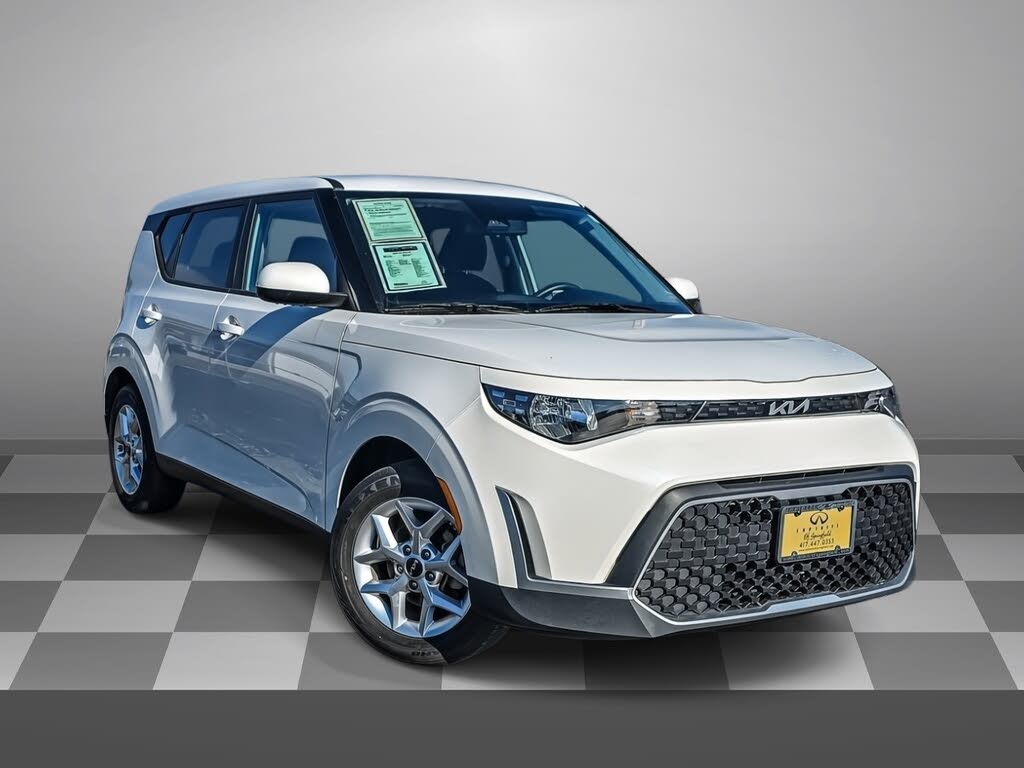 2024 Kia Soul LX FWD