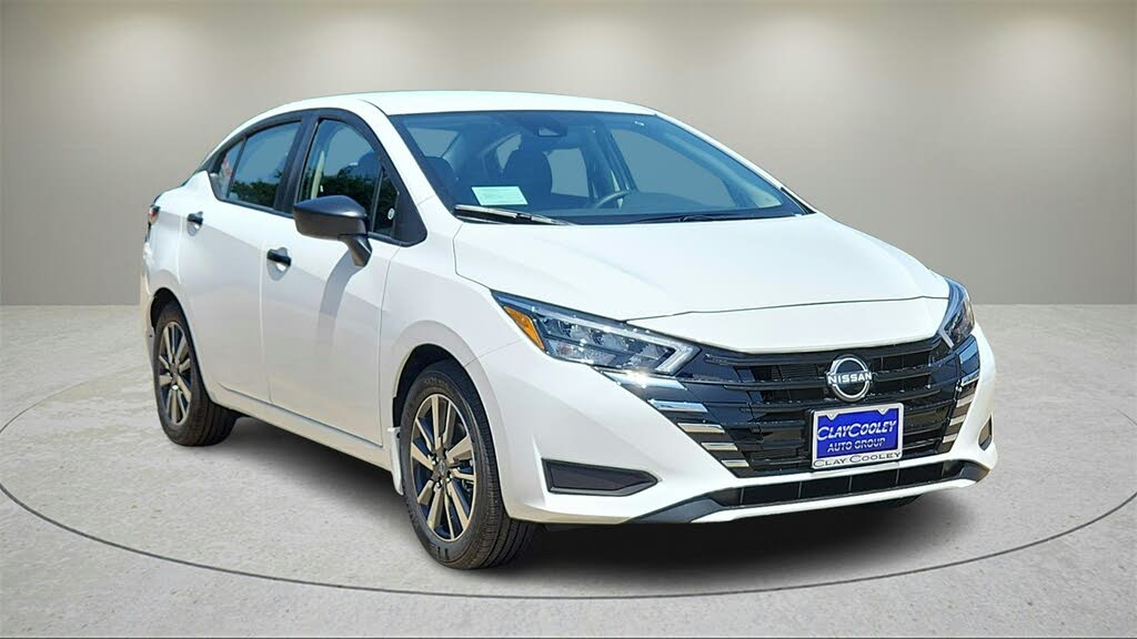 2025 Nissan Versa S FWD