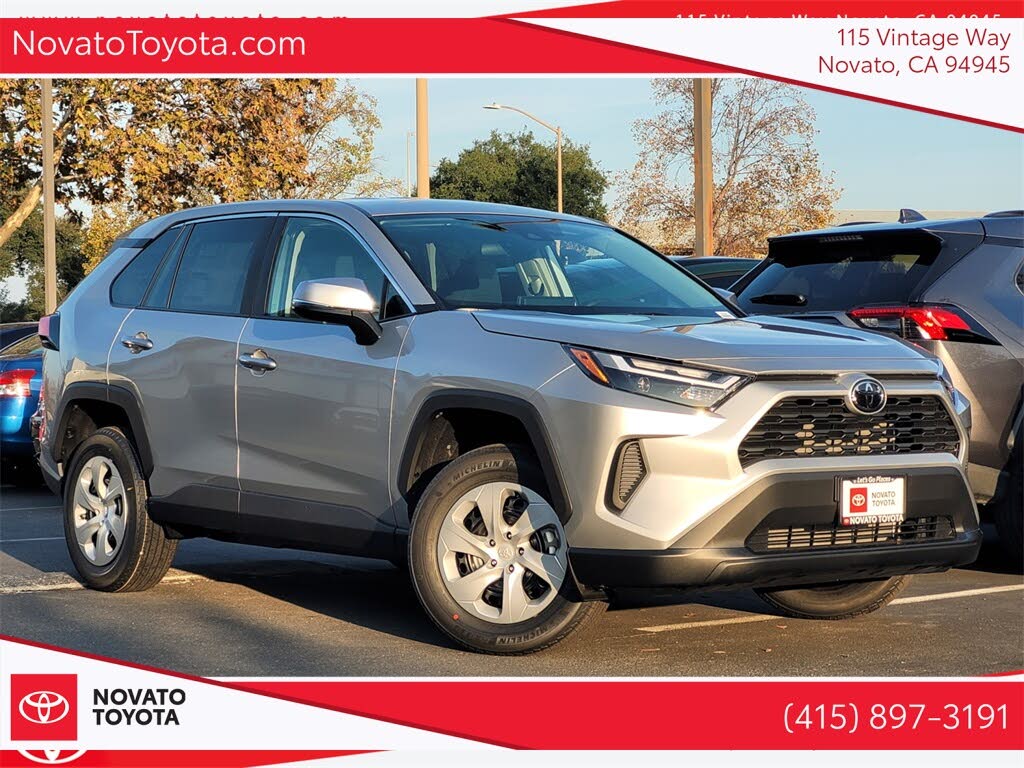2025 Toyota RAV4 LE AWD
