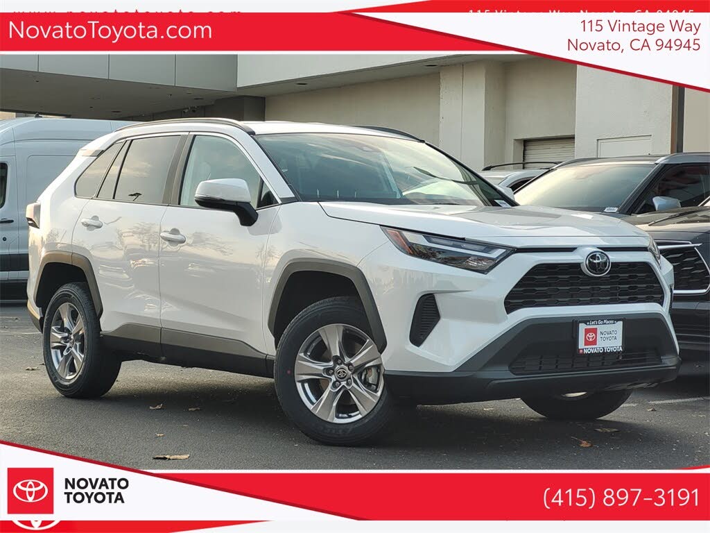 2025 Toyota RAV4 XLE AWD