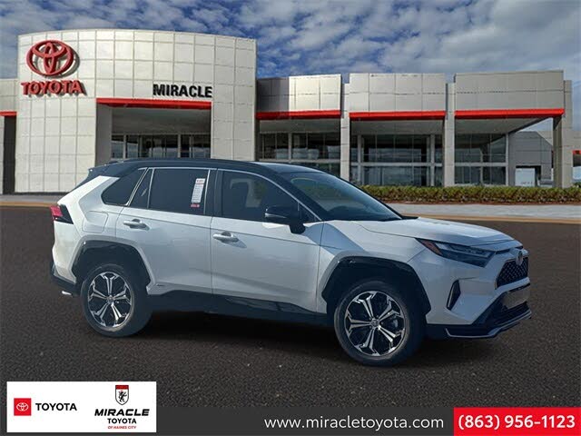 2025 Toyota RAV4 Plug-in Hybrid XSE AWD