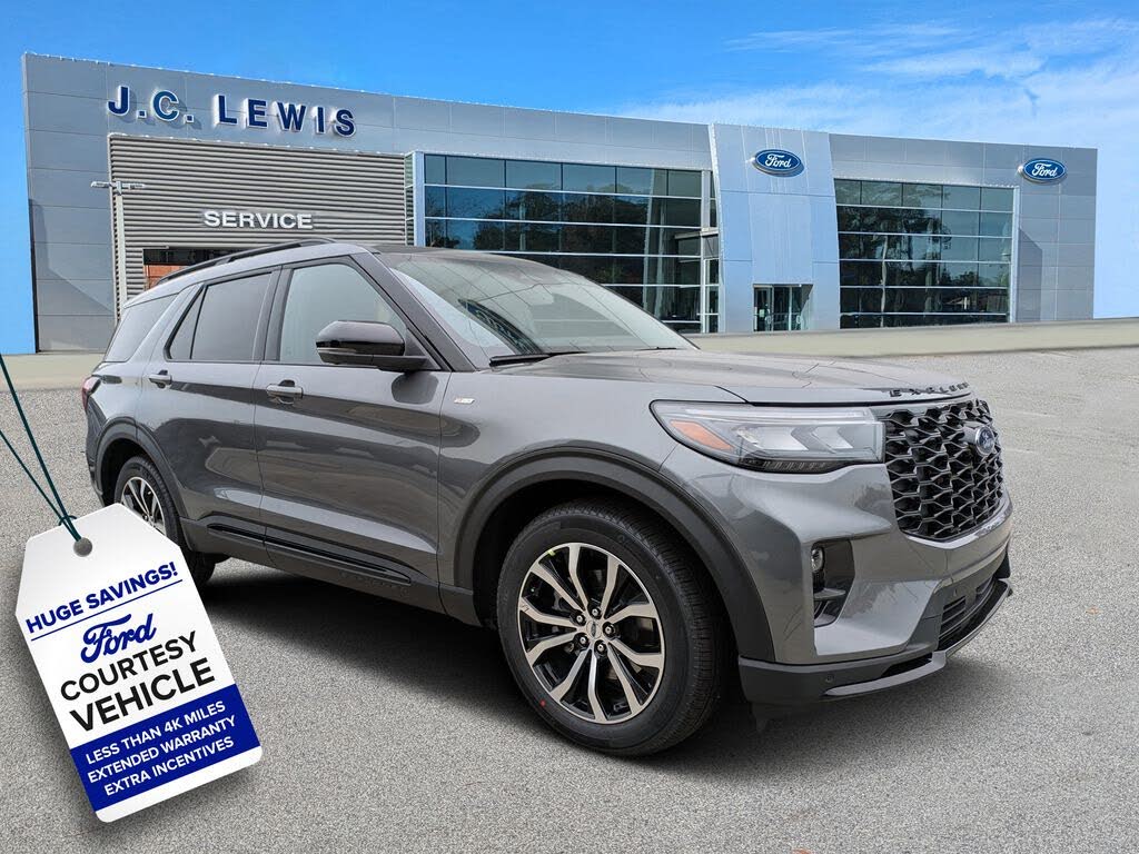 2026 Ford Explorer ST-Line RWD