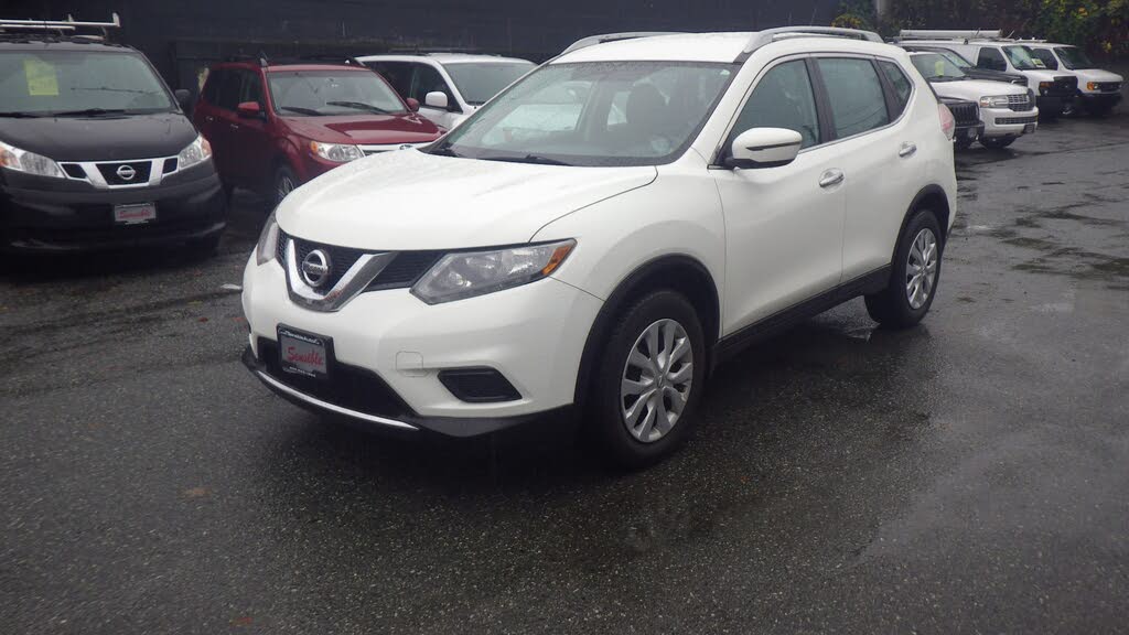 Nissan Rogue SV FWD 2016