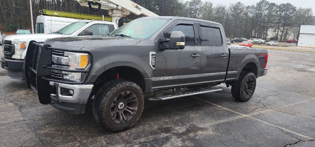 2017 Ford F-250 Super Duty Lariat Crew Cab 4WD
