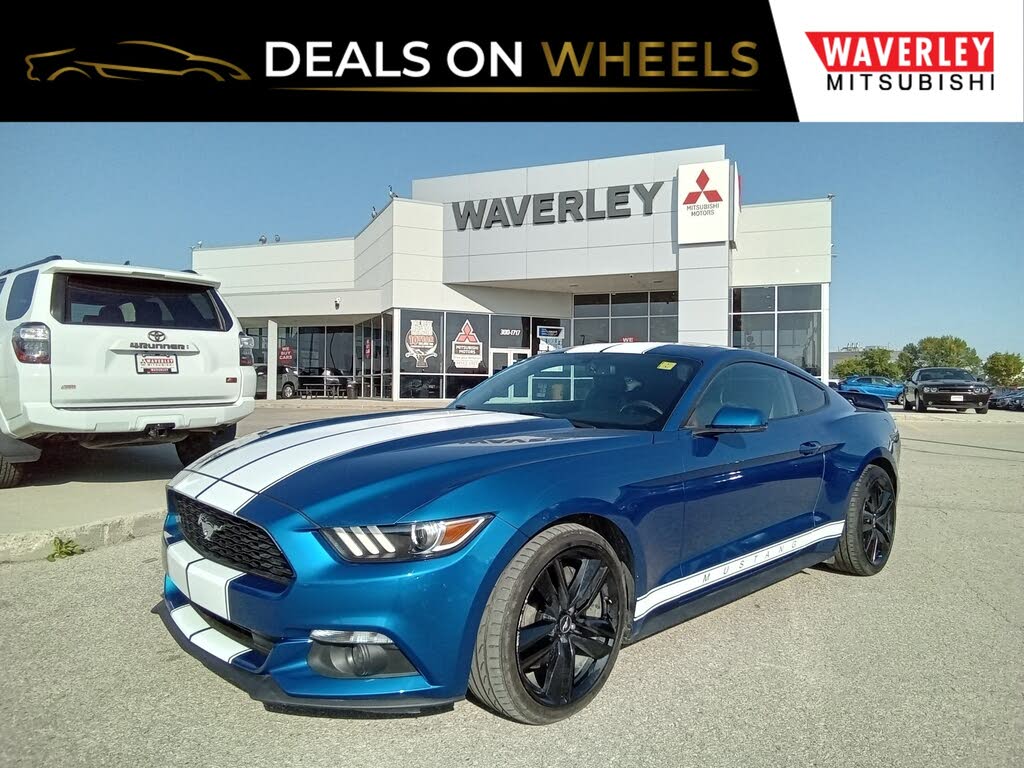 2017 Ford Mustang EcoBoost Premium Coupe RWD