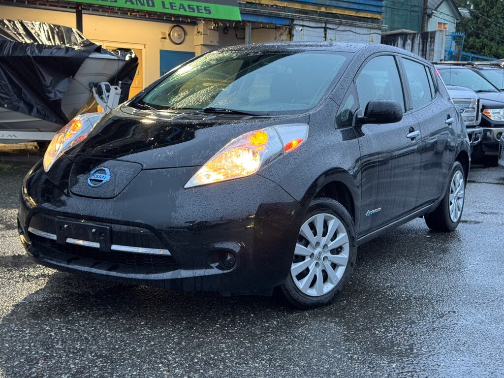 2017 Nissan LEAF S