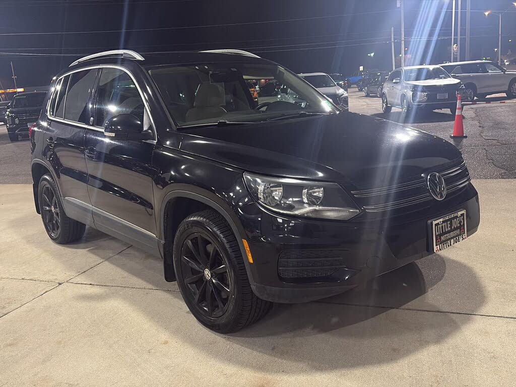 2017 Volkswagen Tiguan Wolfsburg 4Motion