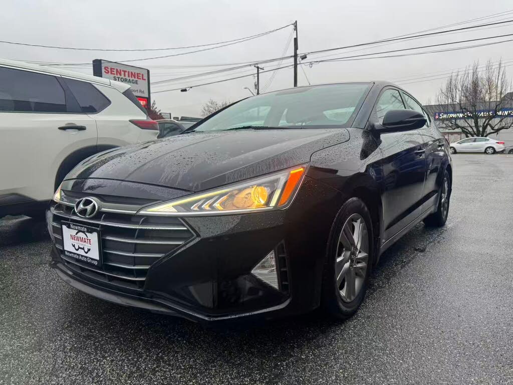 2020 Hyundai Elantra SEL FWD