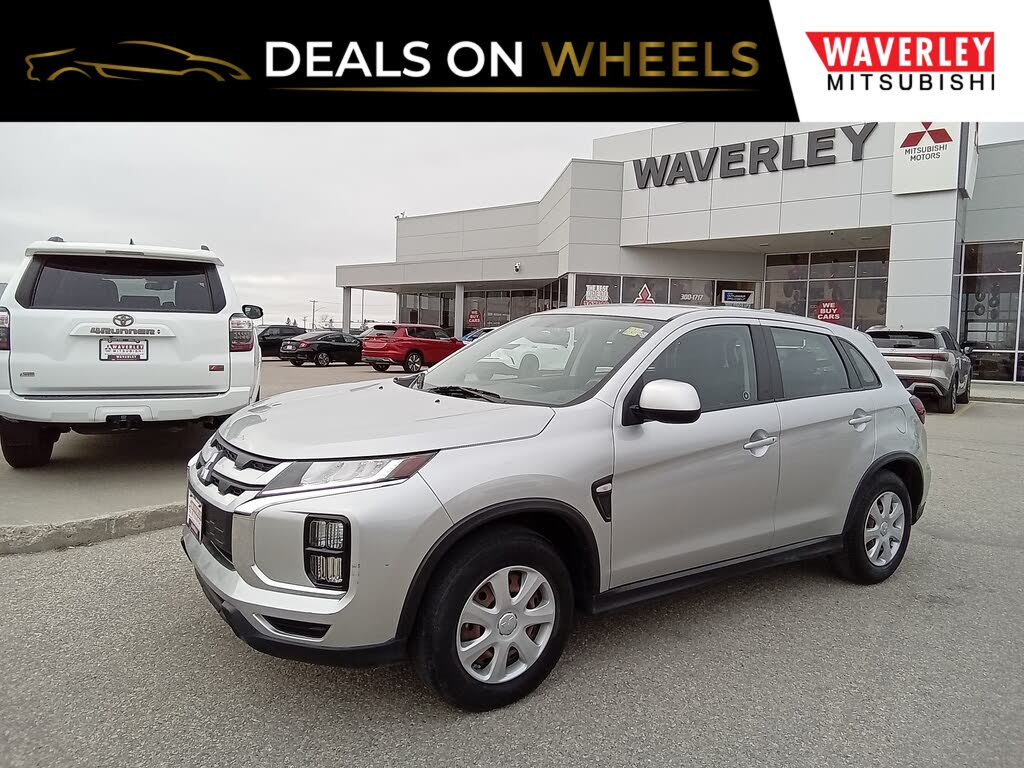 2021 Mitsubishi RVR ES FWD