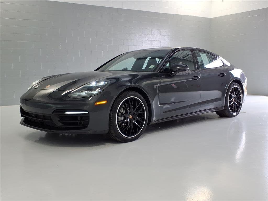 2022 Porsche Panamera Platinum Edition RWD