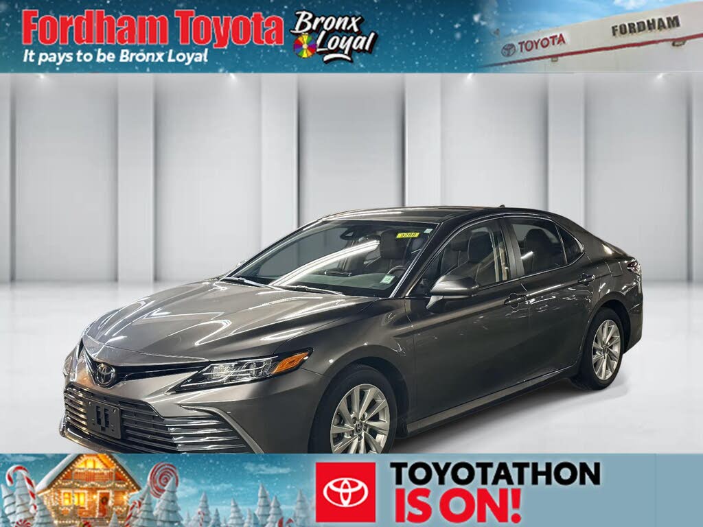 2023 Toyota Camry LE FWD