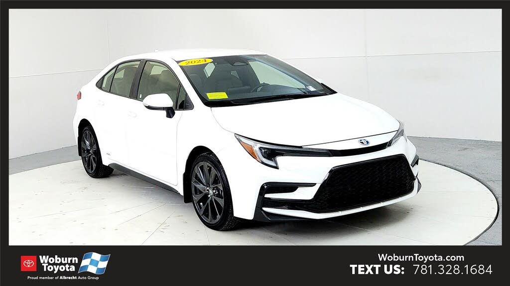 2024 Toyota Corolla Hybrid SE AWD