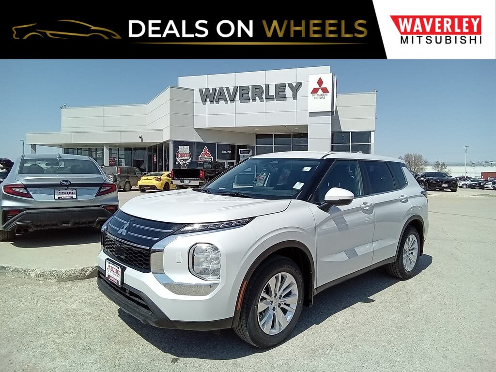 2025 Mitsubishi Outlander ES FWD