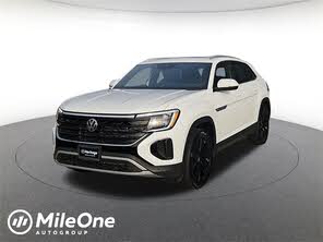 Volkswagen Atlas Cross Sport SE 4Motion with Technology