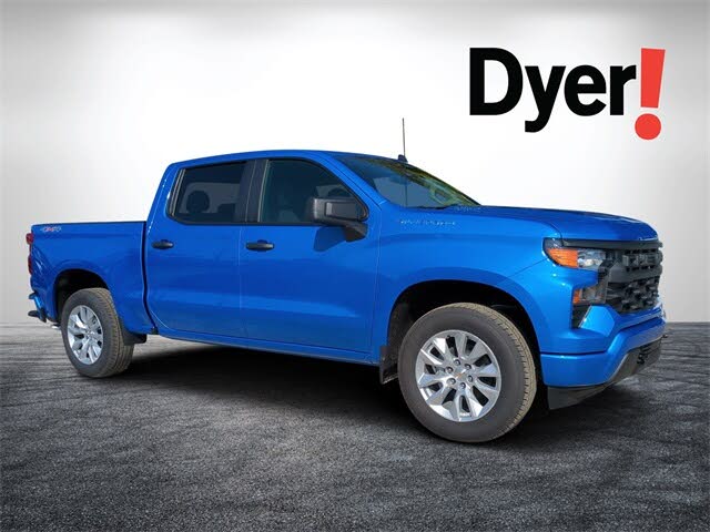 2026 Chevrolet Silverado 1500 Custom Crew Cab 4WD