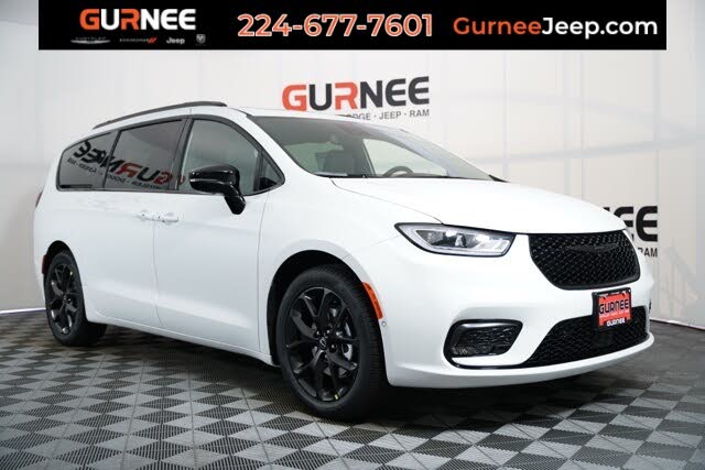 2026 Chrysler Pacifica Limited FWD