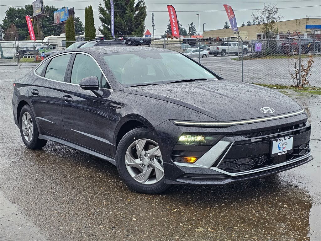 2026 Hyundai Sonata SE FWD
