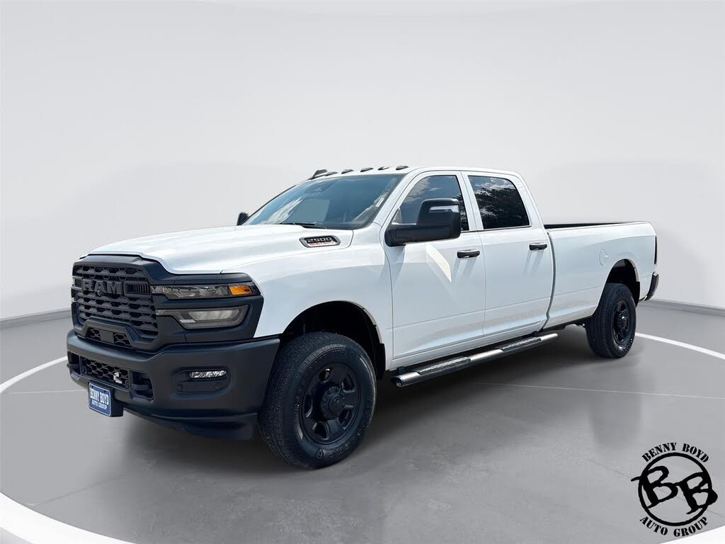 2026 RAM 2500 Tradesman Crew Cab LB 4WD