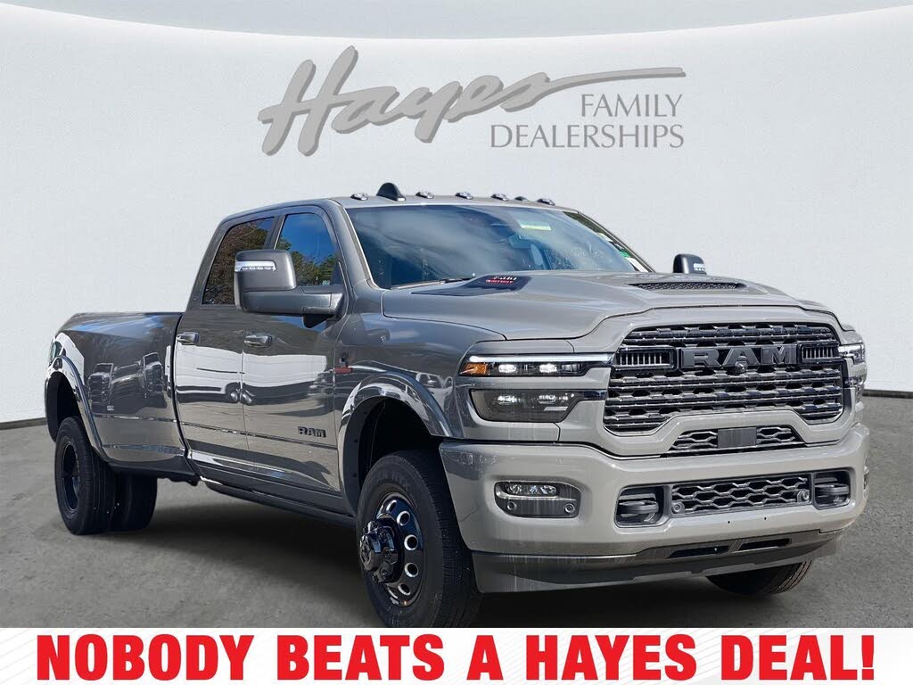 2026 RAM 3500 Limited Crew Cab LB DRW 4WD