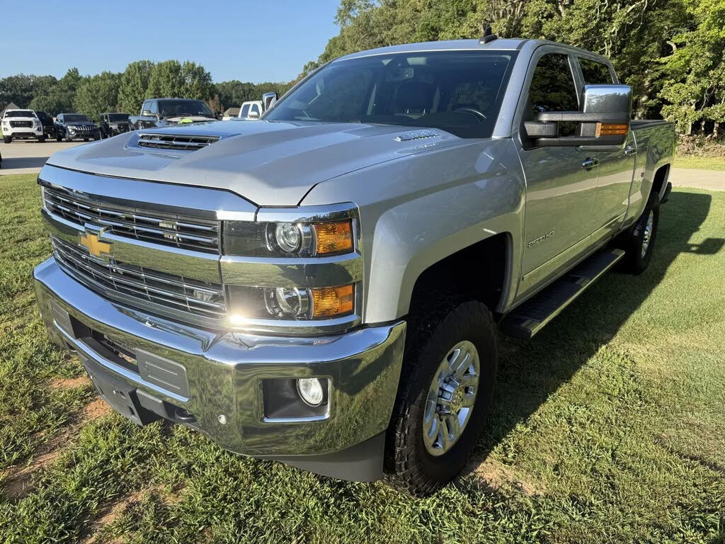 2017 Chevrolet Silverado 2500HD LTZ Crew Cab 4WD